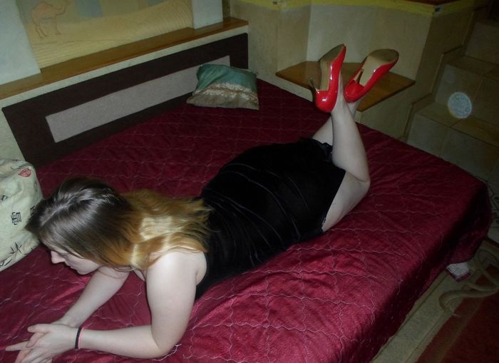 Девушка на час с выездом в машину: Интимный досуг на колесах Девушка на час с выездом в машину: Интимный досуг на колесах